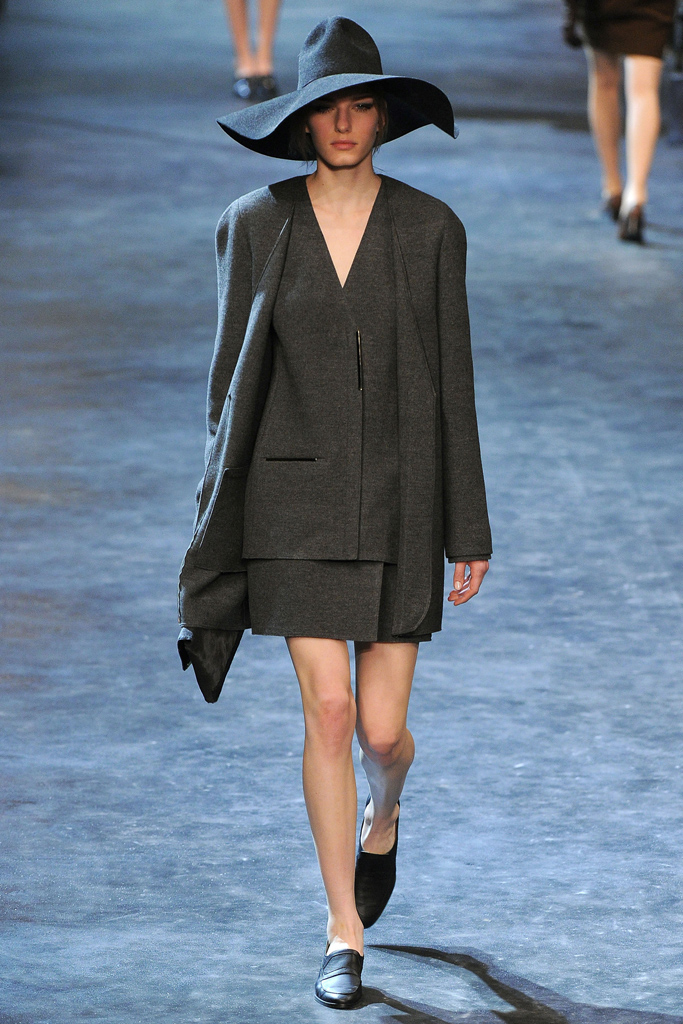 Lanvin 2011ﶬ DƬ