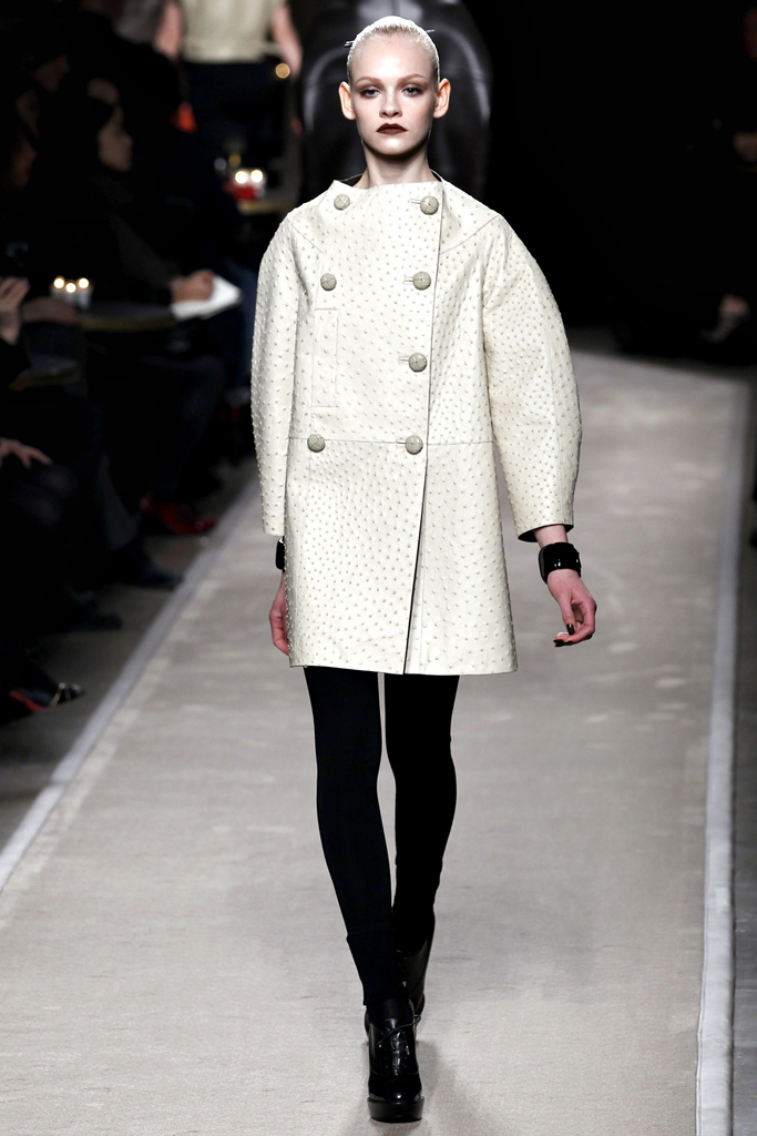 Loewe 2011ﶬ DƬ