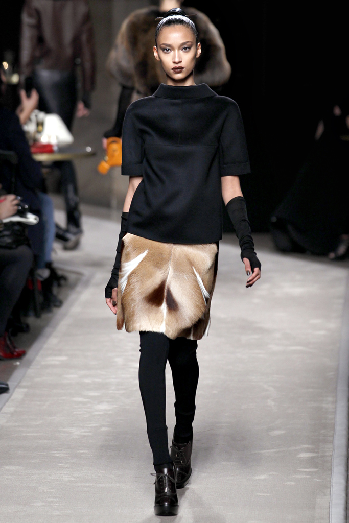 Loewe 2011ﶬ DƬ