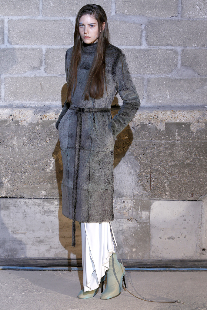 Maison Martin Margiela 2011ﶬ DƬ