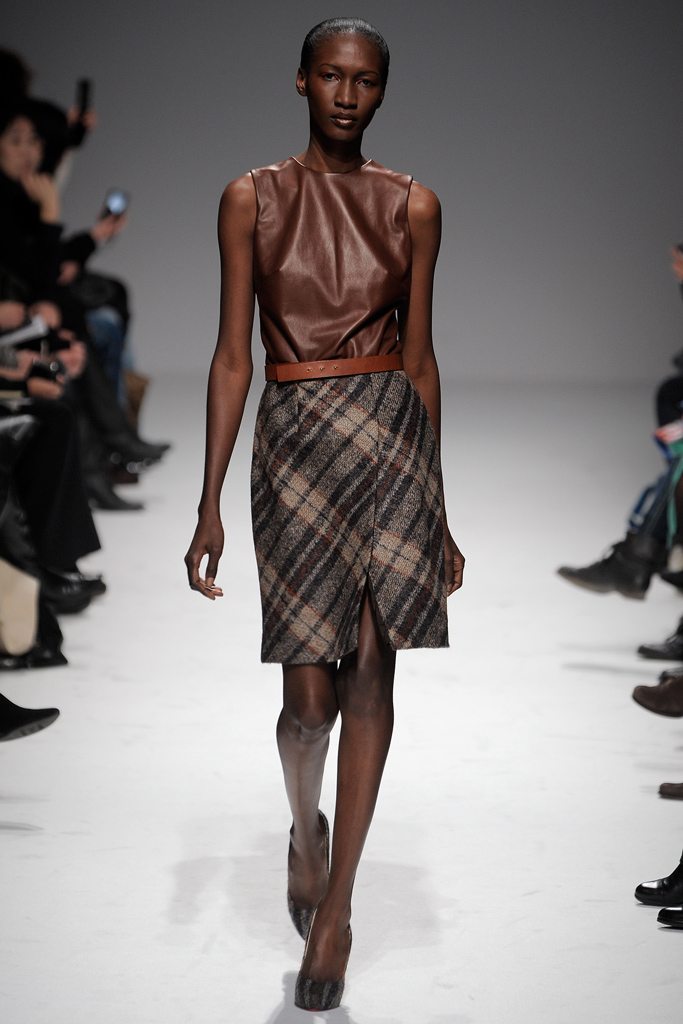 Martin Grant 2011ﶬ DƬ