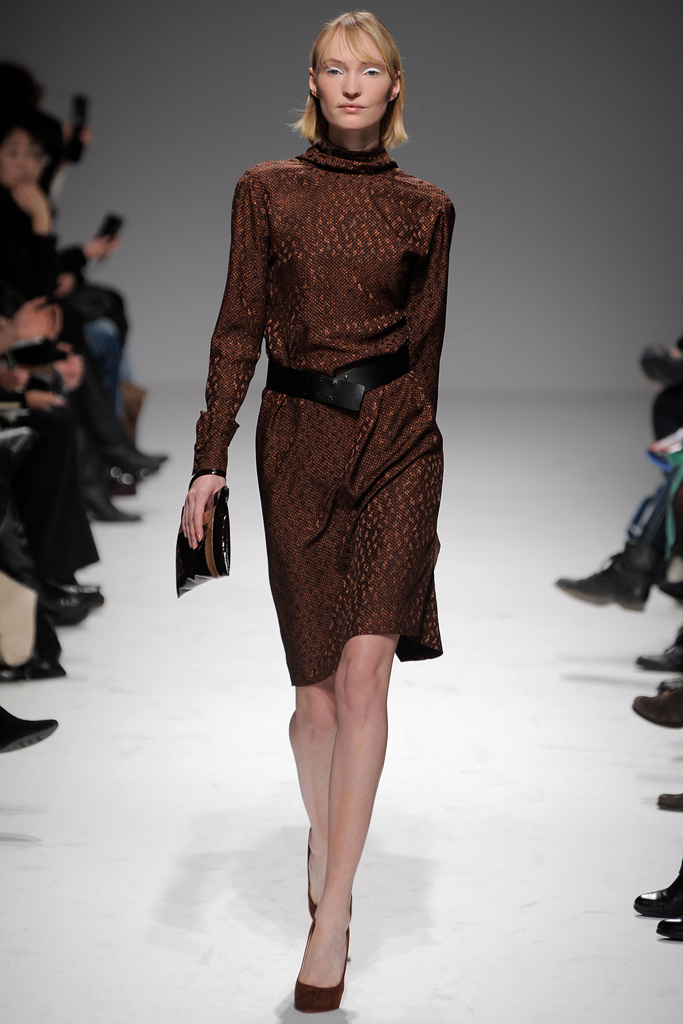 Martin Grant 2011ﶬ DƬ