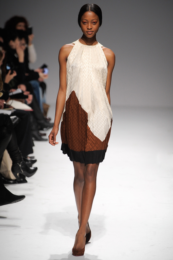Martin Grant 2011ﶬ DƬ