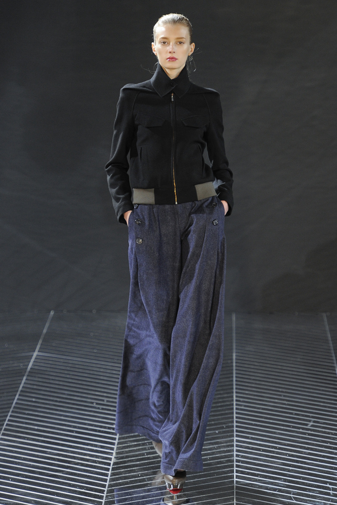 Roland Mouret 2011秋冬成衣