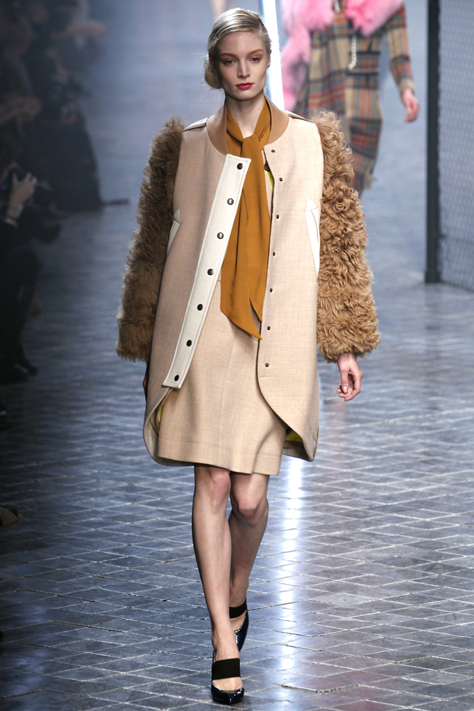 Sonia Rykiel 2011ﶬ DƬ