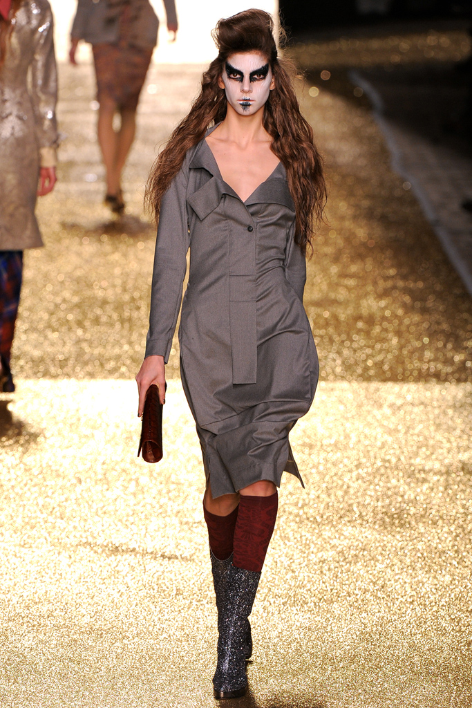 Vivienne Westwood 2011ﶬ DƬ