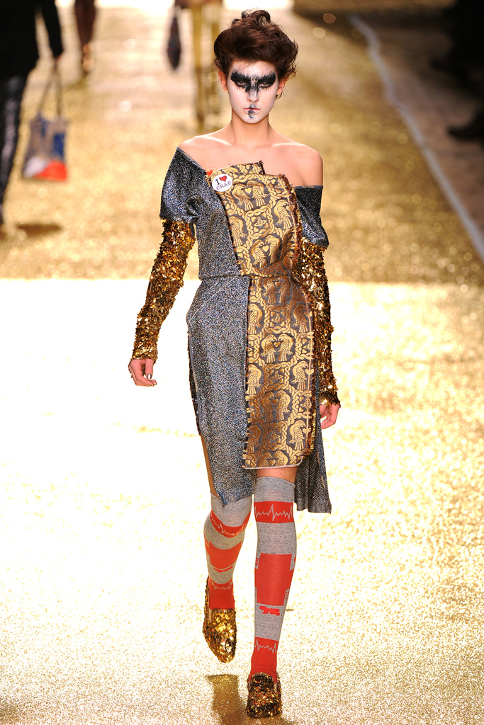 Vivienne Westwood 2011ﶬ DƬ