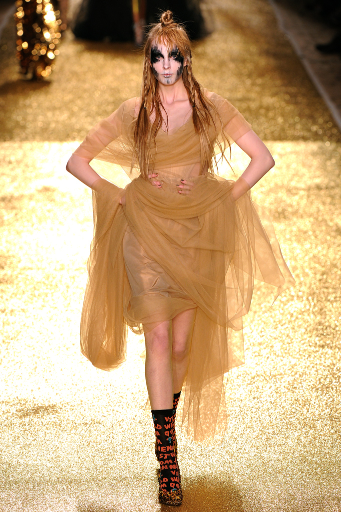 Vivienne Westwood 2011ﶬ DƬ