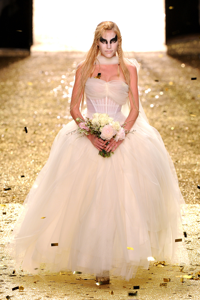 Vivienne Westwood 2011ﶬ DƬ