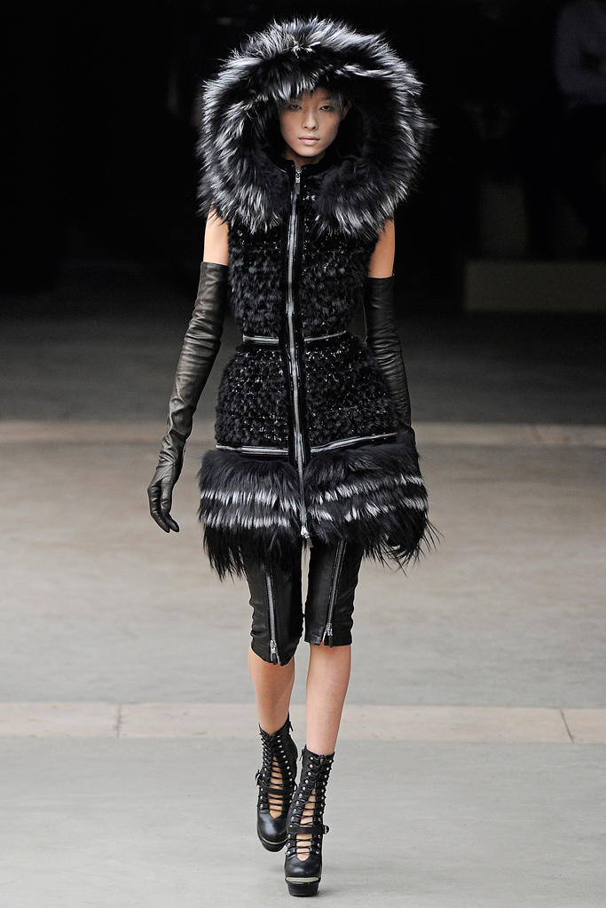 Alexander McQueen 2011ﶬ¸DƬ
