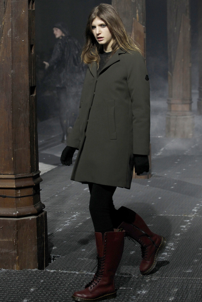 Moncler Gamme Rouge 2011ﶬ¸DƬ