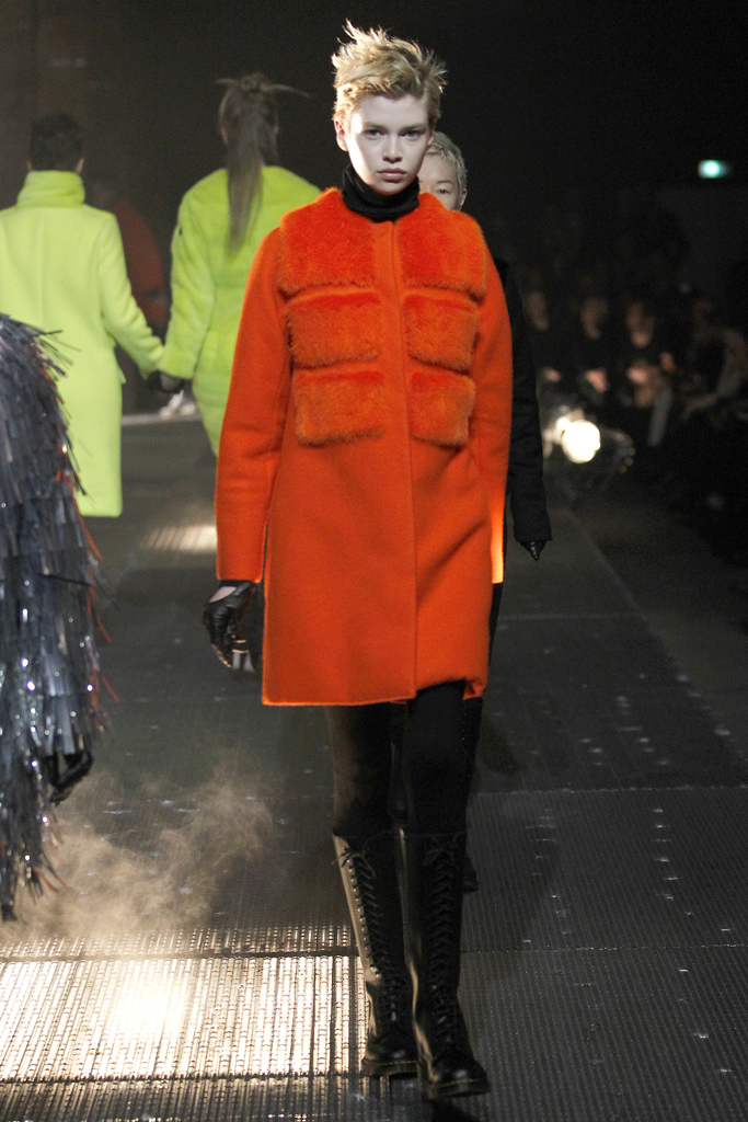 Moncler Gamme Rouge 2011ﶬ¸DƬ