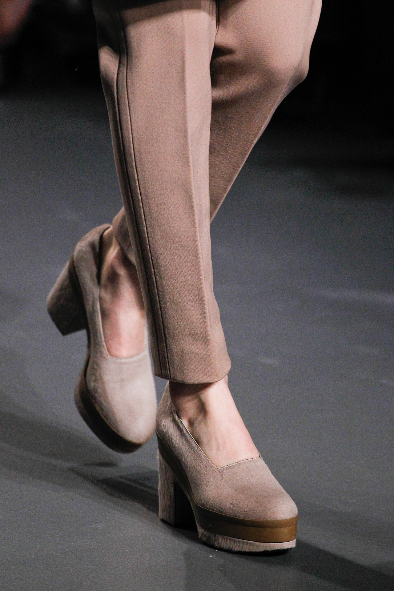 Calvin Klein 2011ﶬDƬ