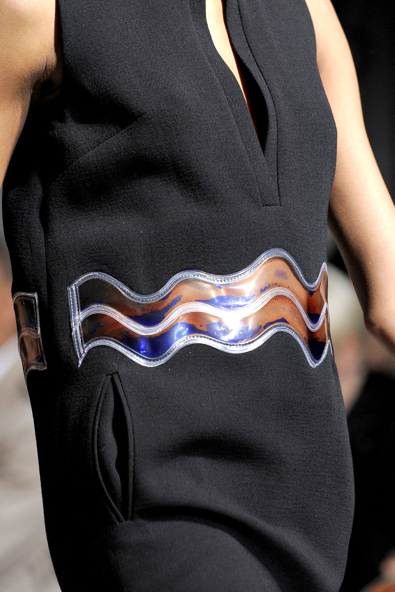 Christopher Kane 2011ﶬDƬ