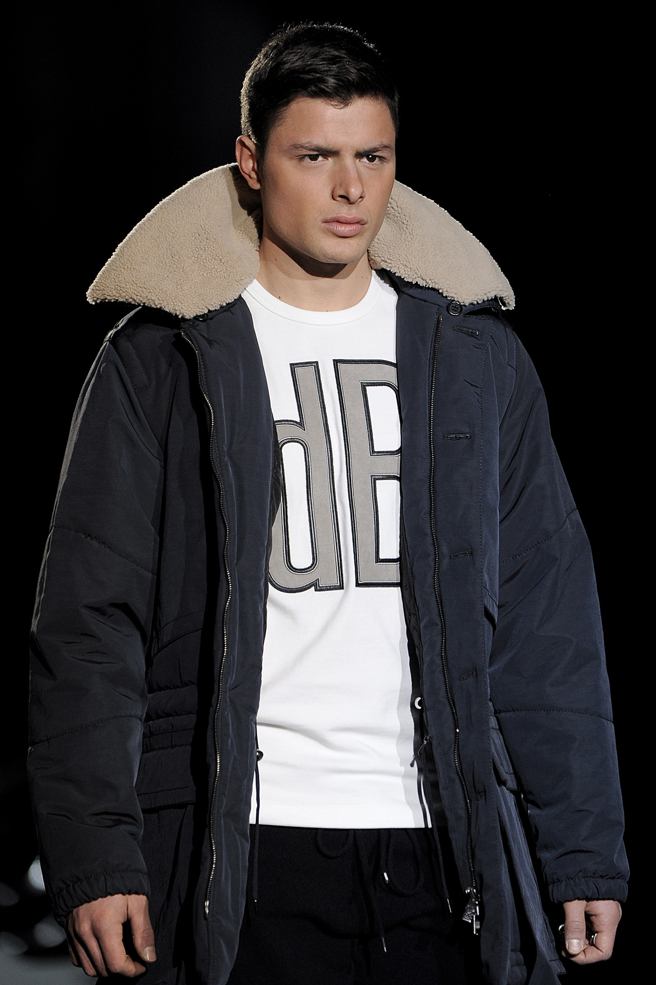 Dirk Bikkembergs 2011ﶬ(x)(ji)DƬ