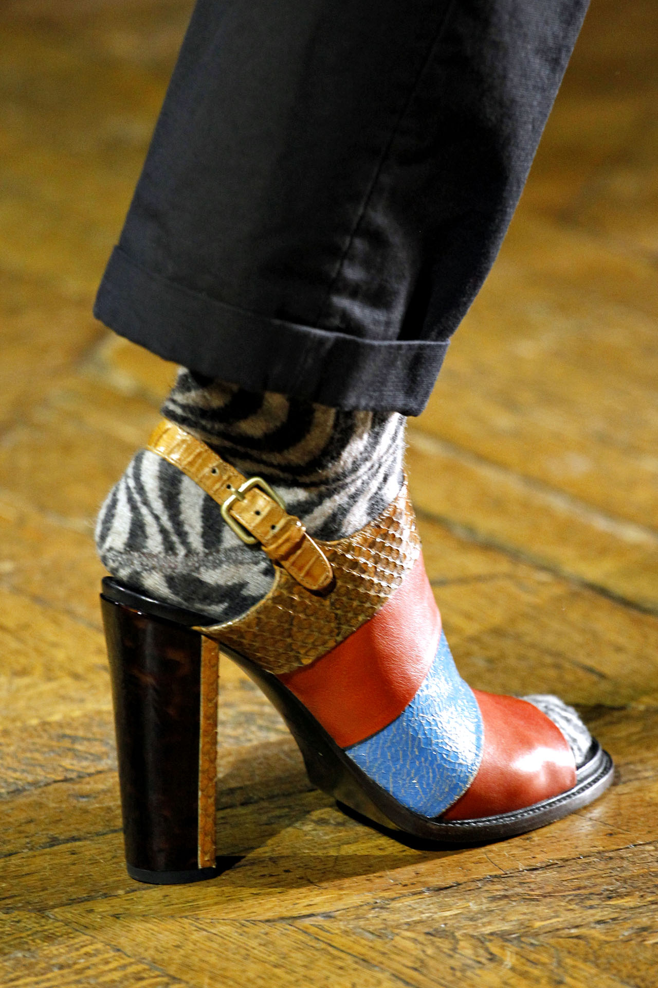 Dries Van Noten 2011ﶬDƬ