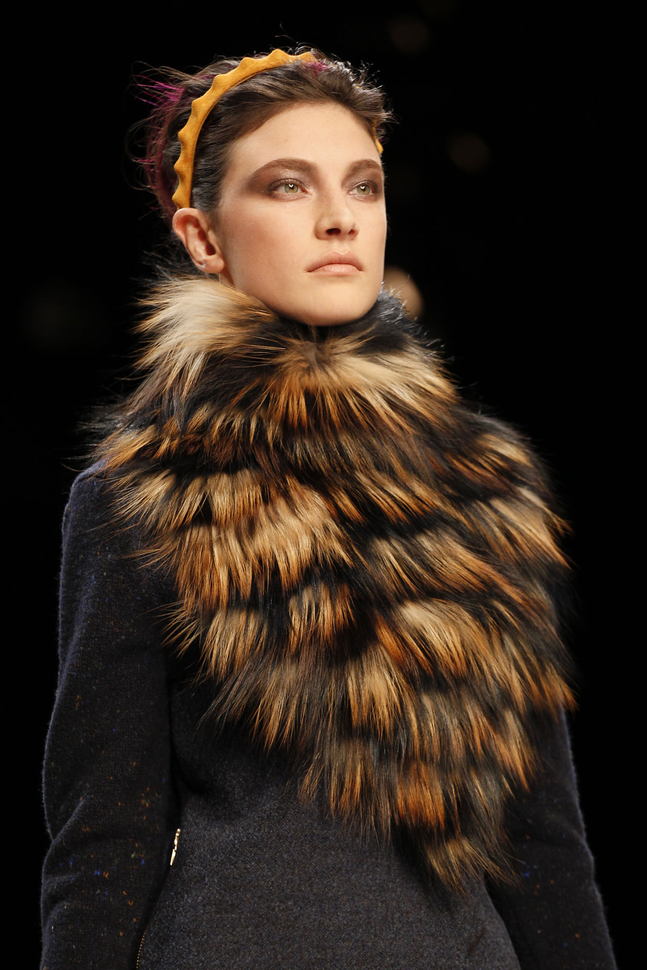 Fendi 2011ﶬDƬ