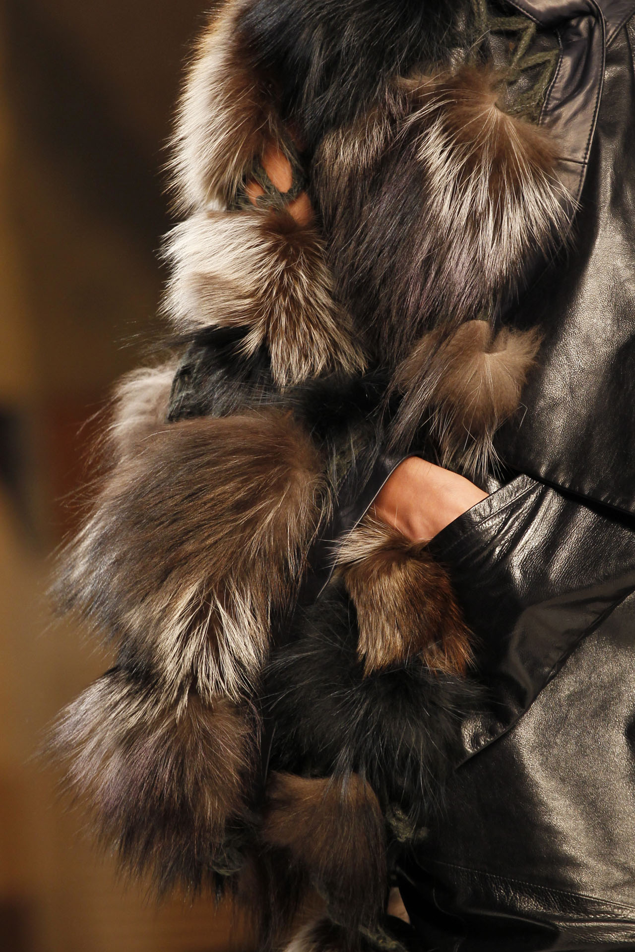 Fendi 2011ﶬDƬ