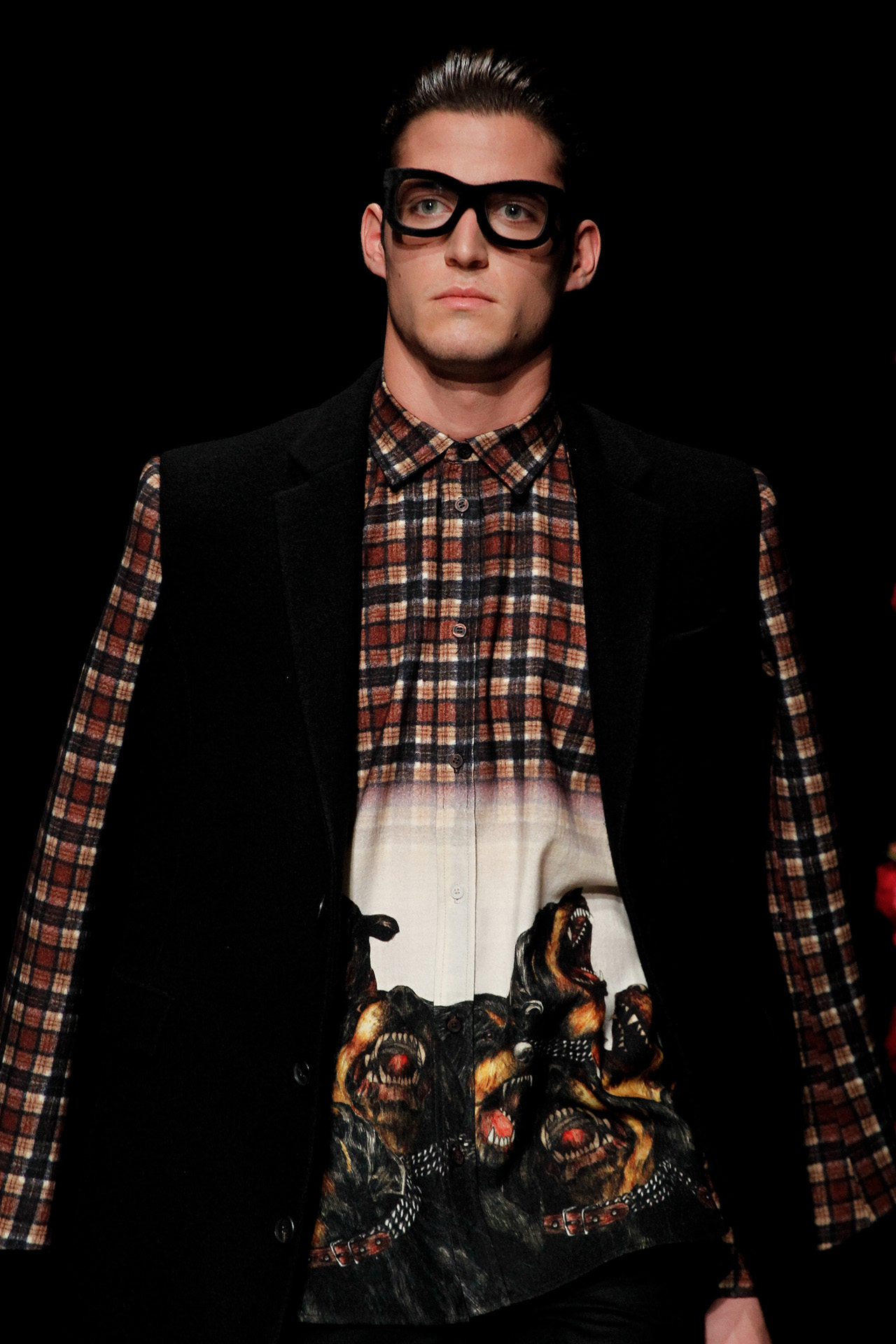 Givenchy 2011ﶬb(x)(ji)DƬ