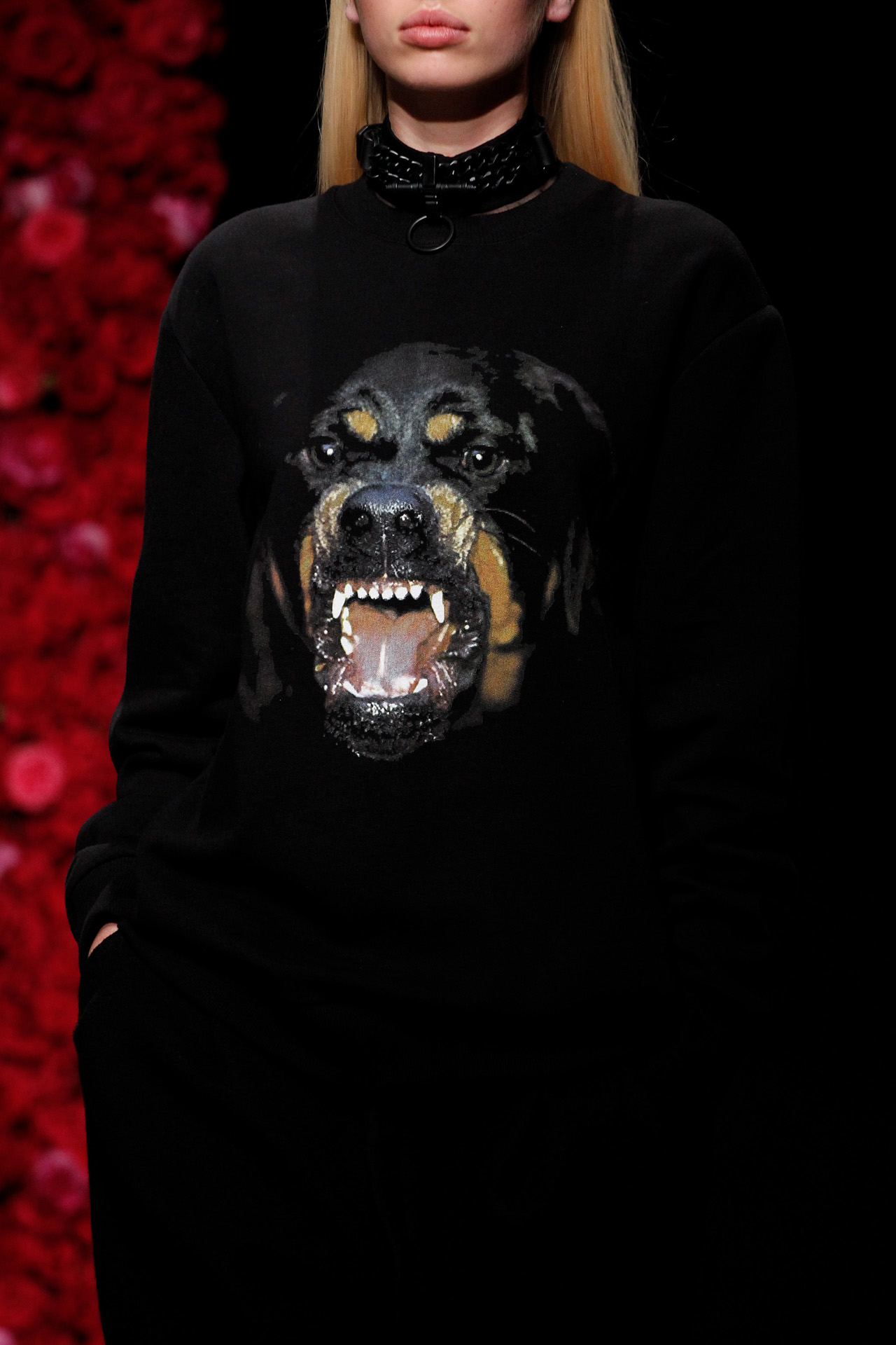 Givenchy 2011ﶬb(x)(ji)DƬ