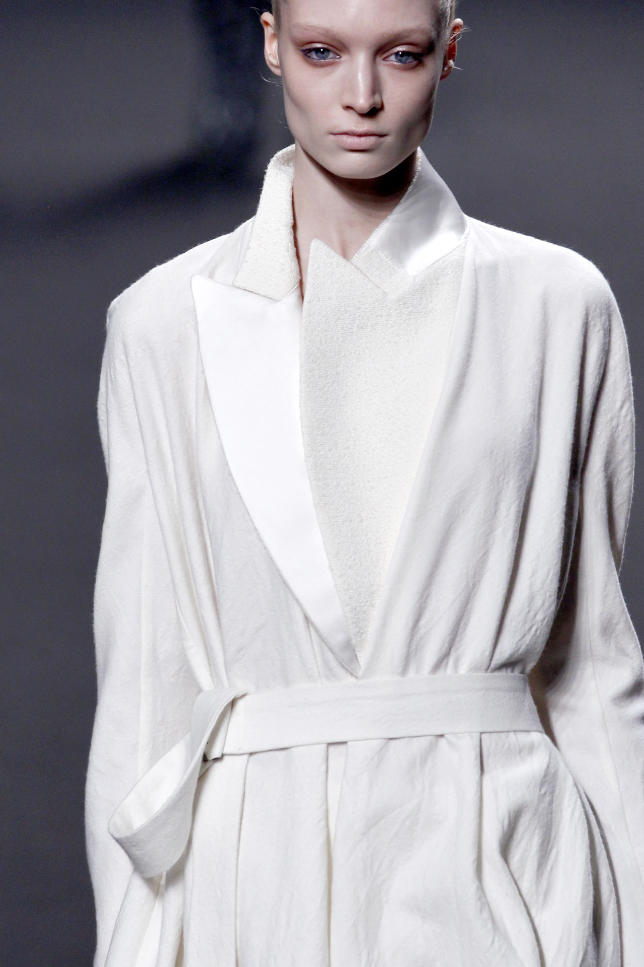 Haider Ackermann 2011ﶬDƬ