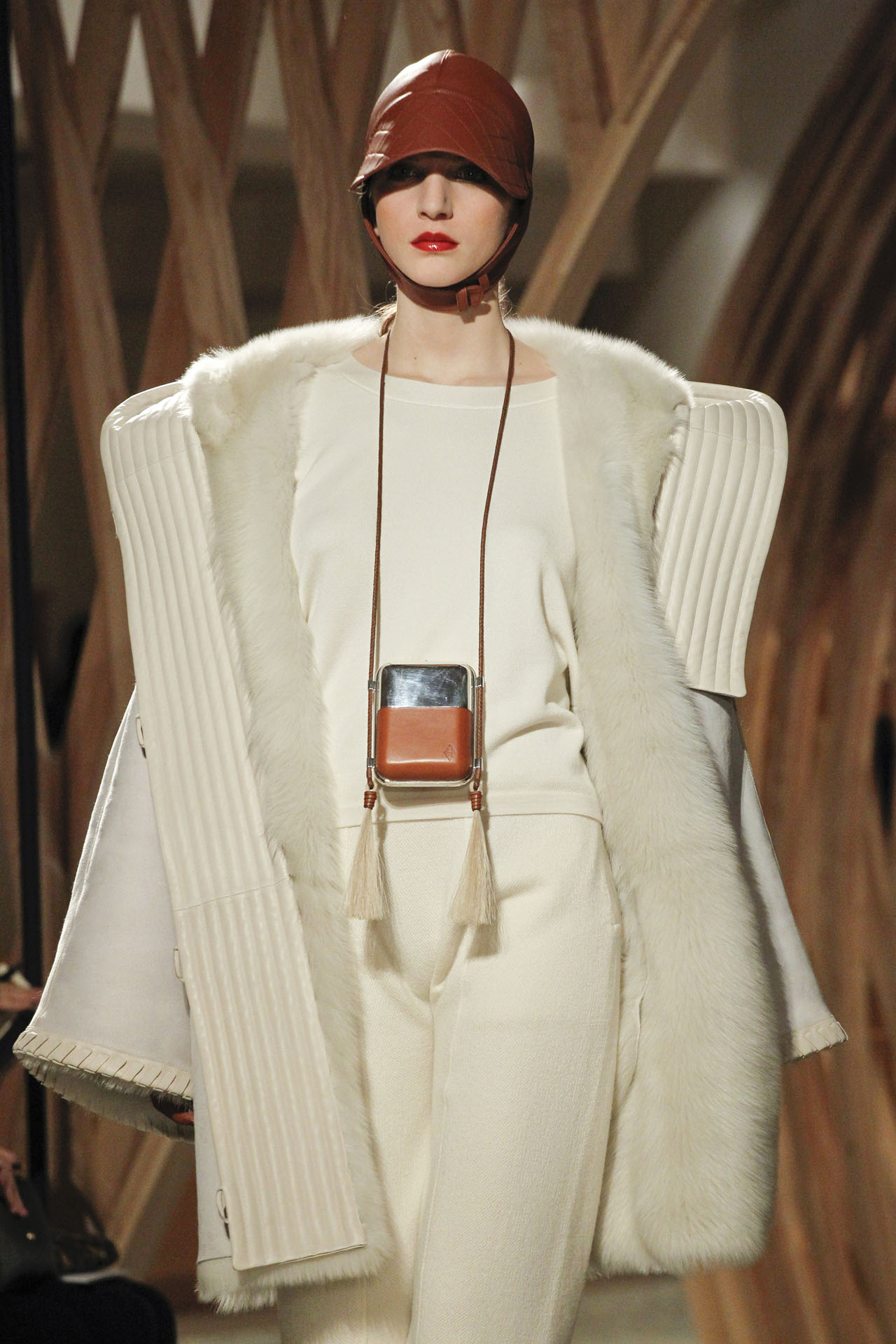Hermes 2011ﶬDƬ