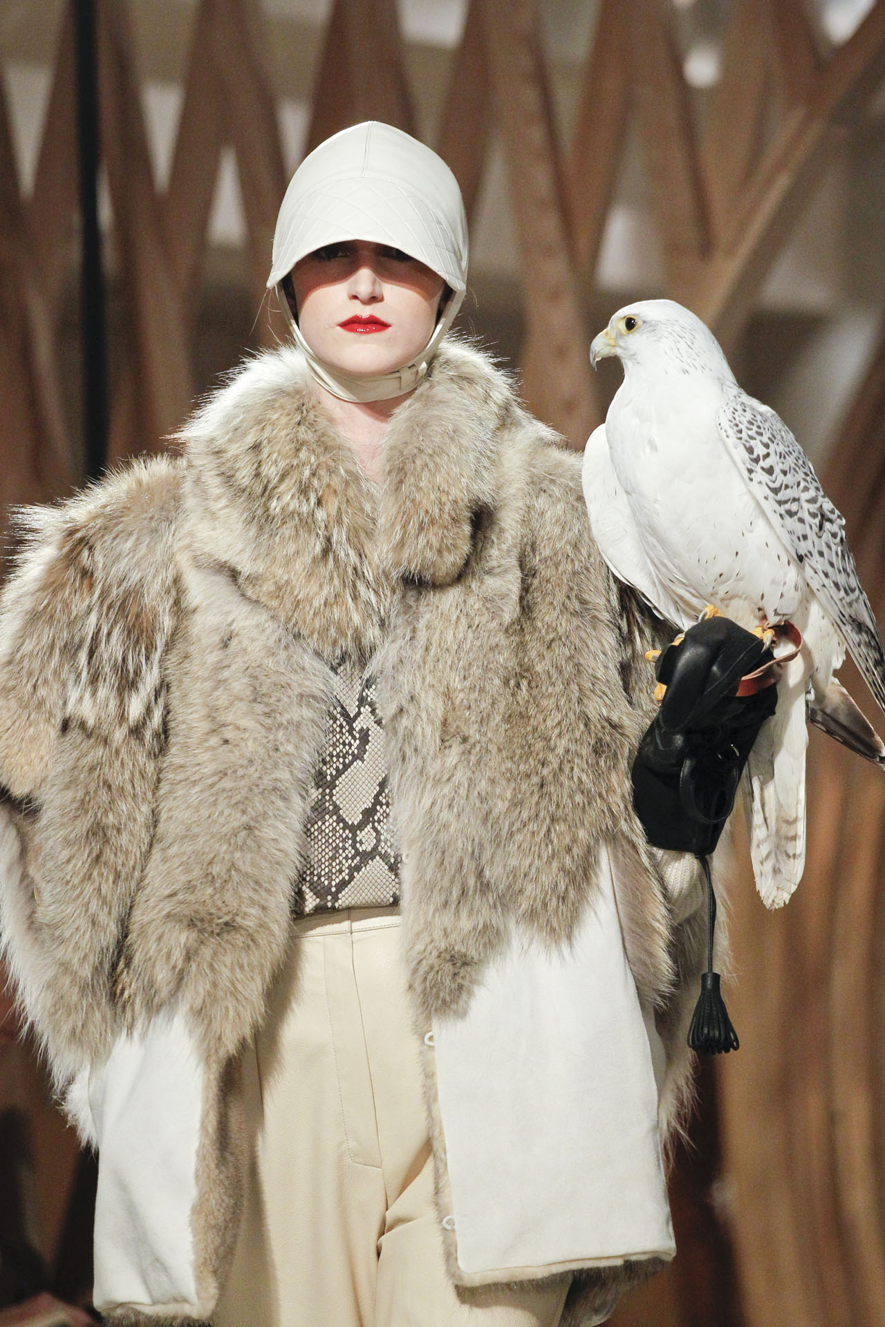 Hermes 2011ﶬDƬ