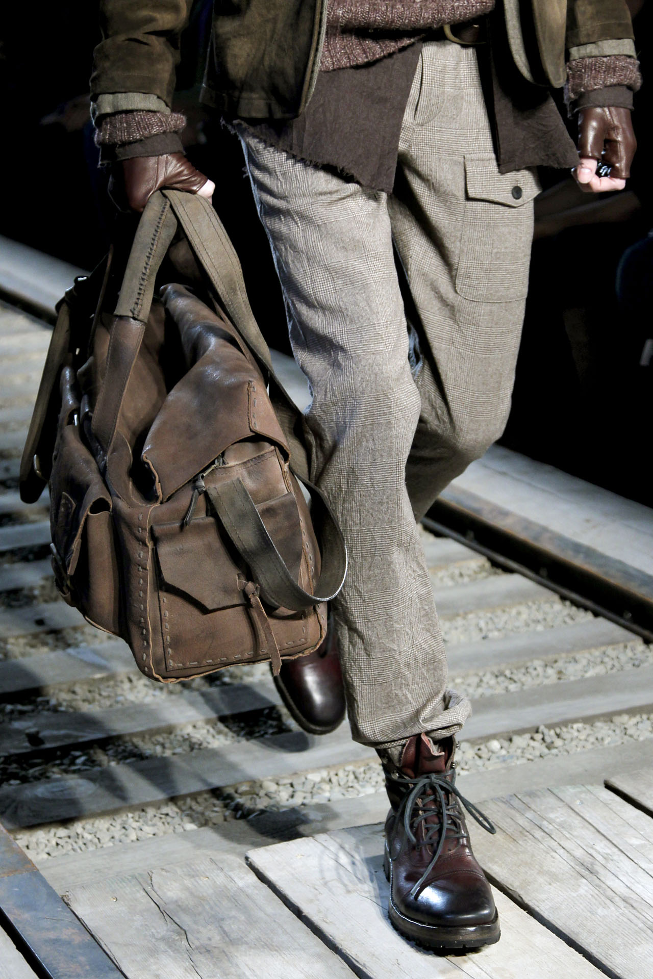John Varvatos 2011ﶬDƬ