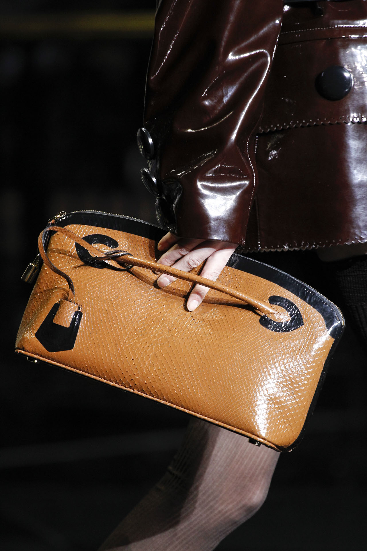 Louis Vuitton 2011ﶬ(x)(ji)DƬ