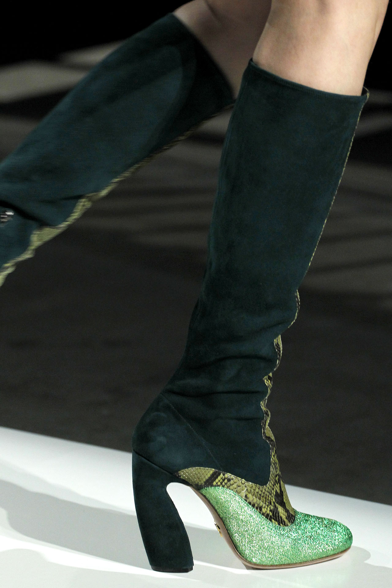 Prada 2011ﶬDƬ