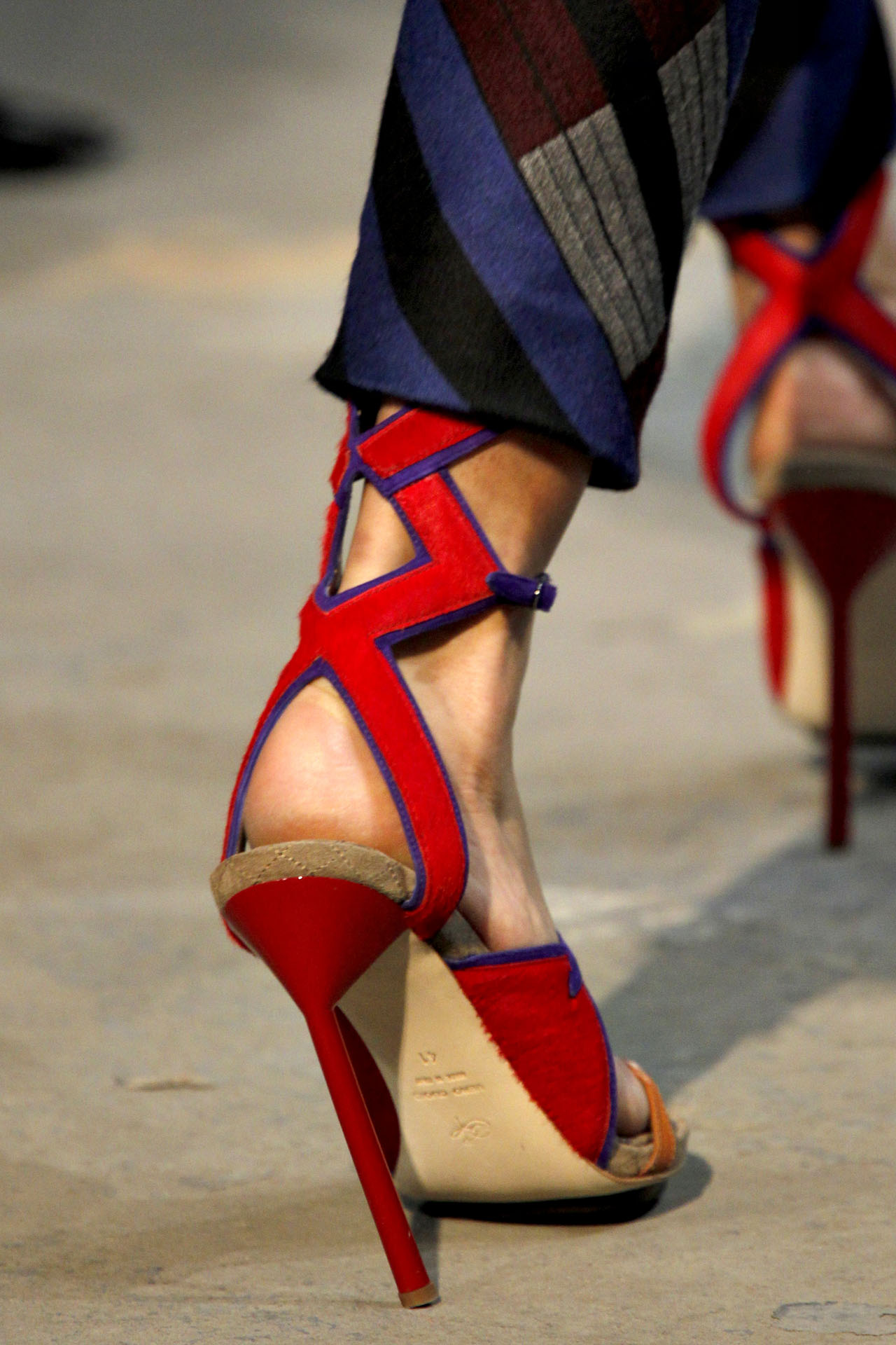 Proenza Schouler 2011ﶬDƬ