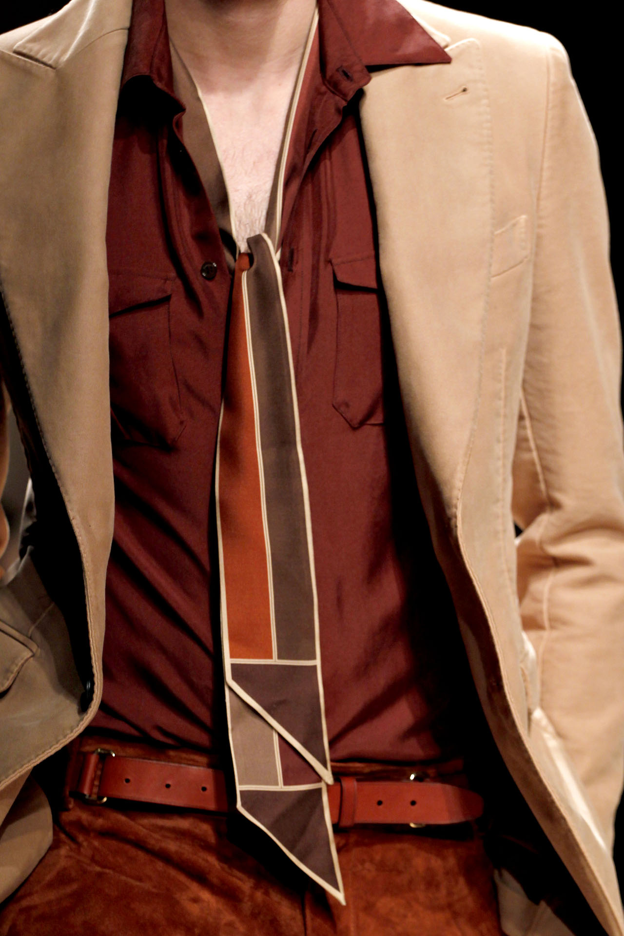 Salvatore Ferragamo 2011ﶬbDƬ