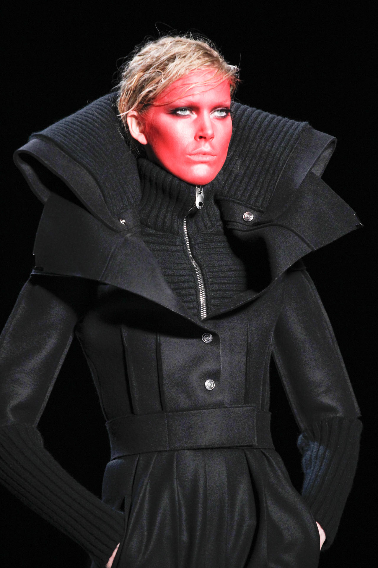 Viktor & Rolf 2011ﶬDƬ