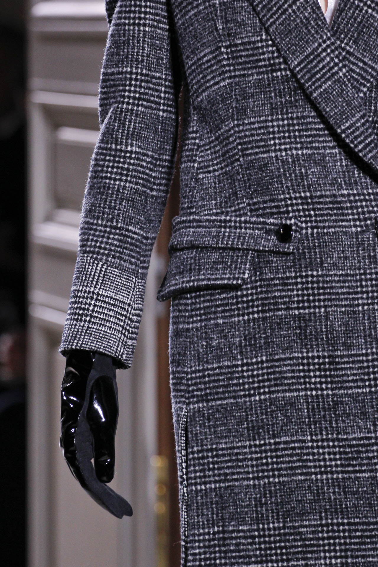 Yves Saint Laurent 2011秋冬細節