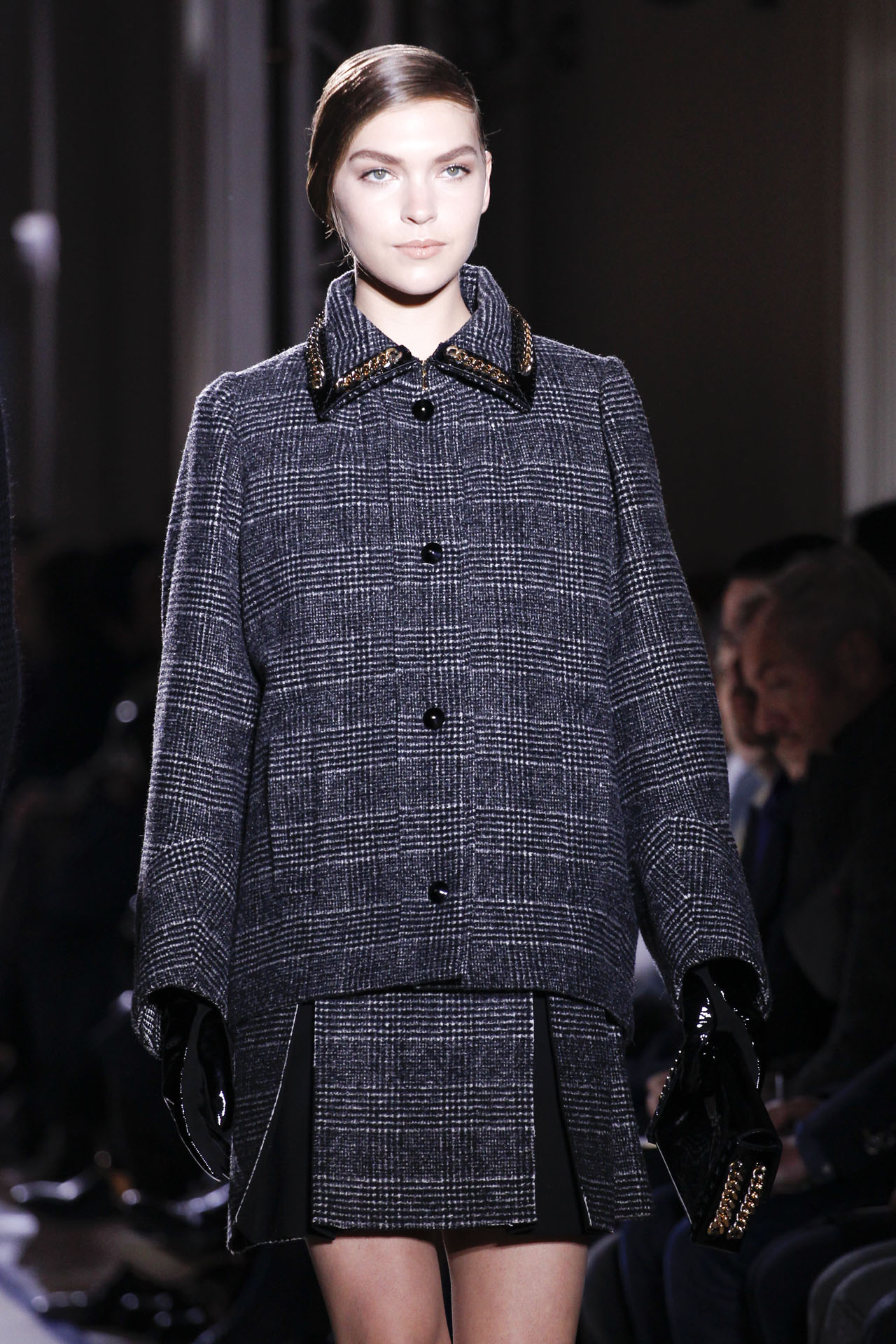 Yves Saint Laurent 2011ﶬDƬ