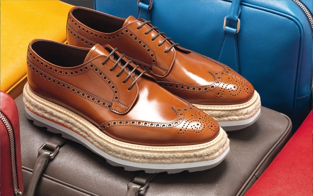 Prada 2011bV DƬ
