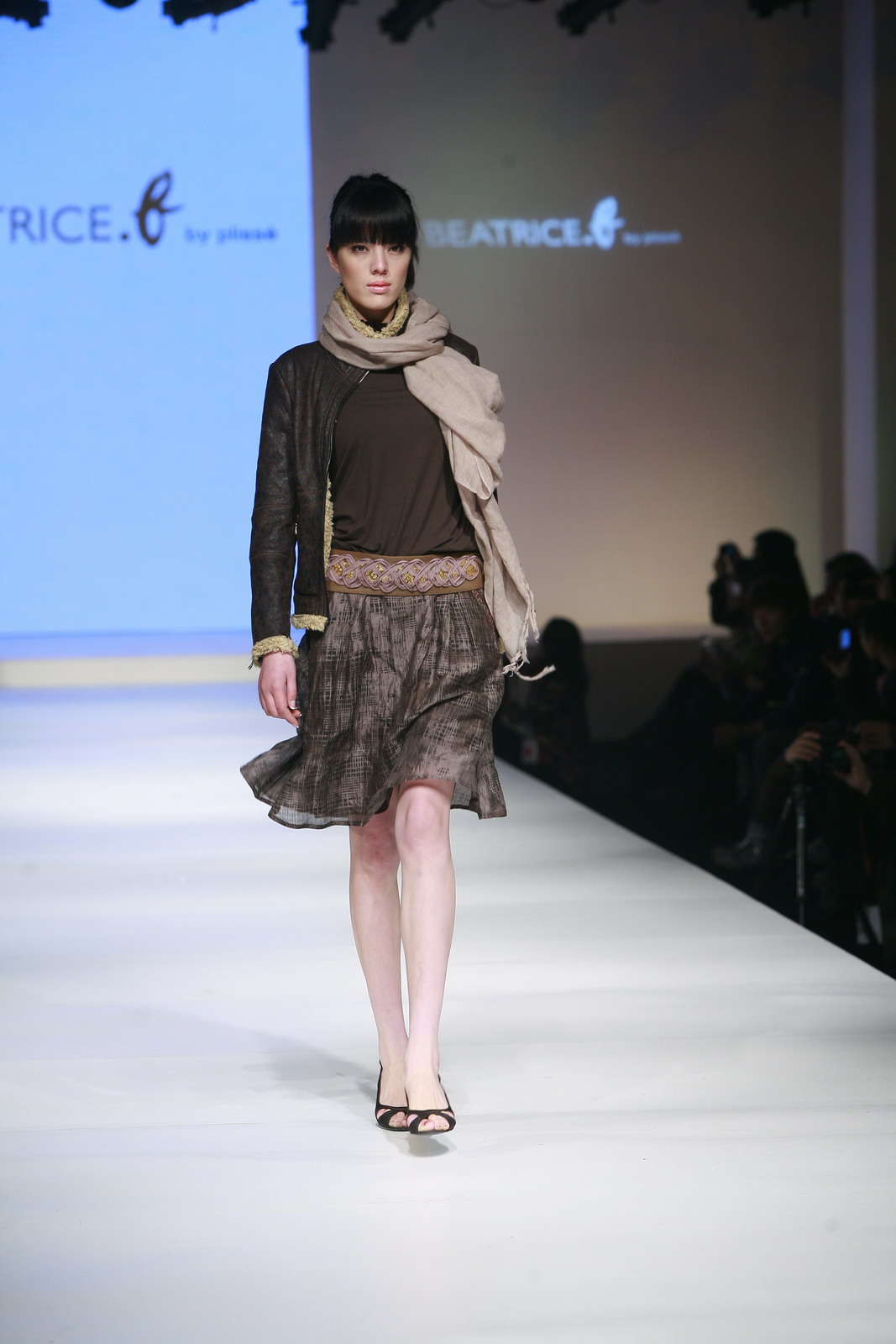 Beatrice B 2011ﶬDƬ