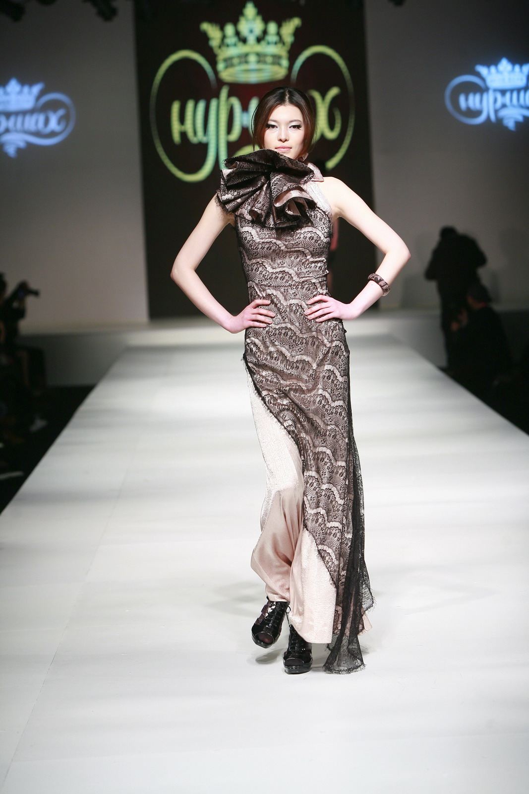 Nur-Shah by Fariza Kaiseneva 2011秋冬高清圖片