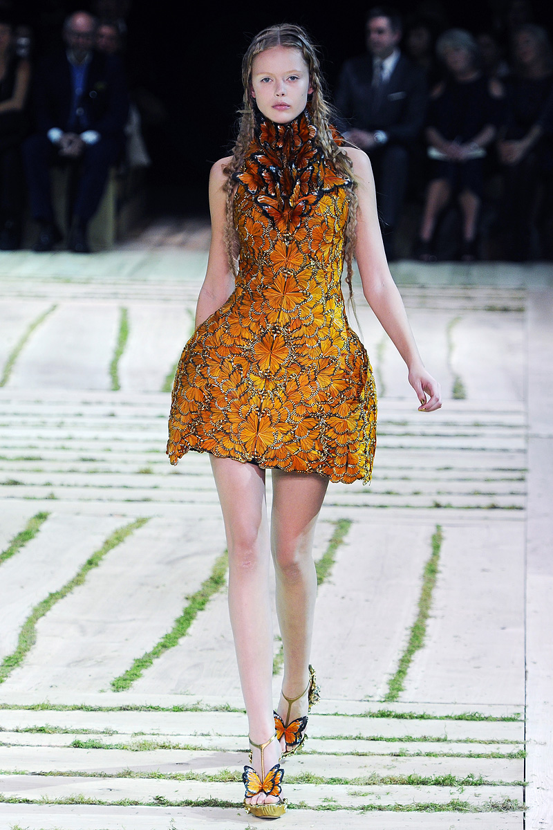 Alexander McQueen 2011 LookbookDƬ