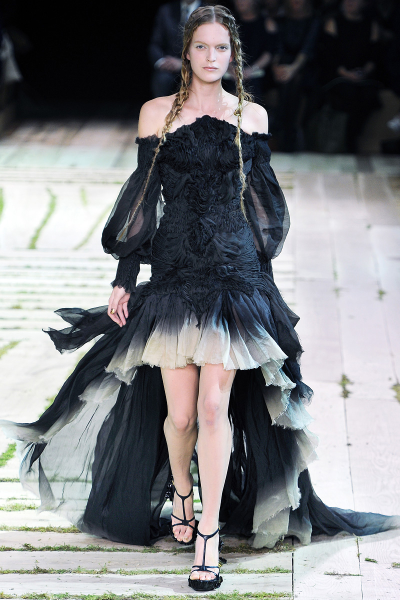 Alexander McQueen 2011 LookbookDƬ