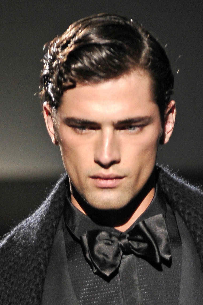 Corneliani 2011ﶬbDƬ