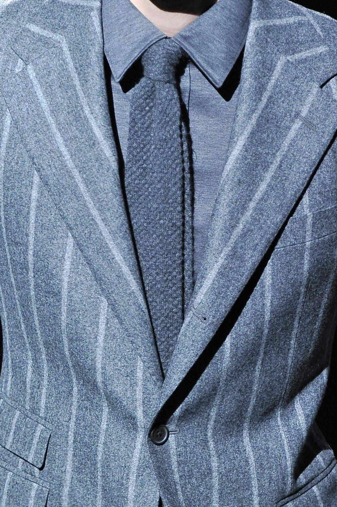 Corneliani 2011ﶬbDƬ