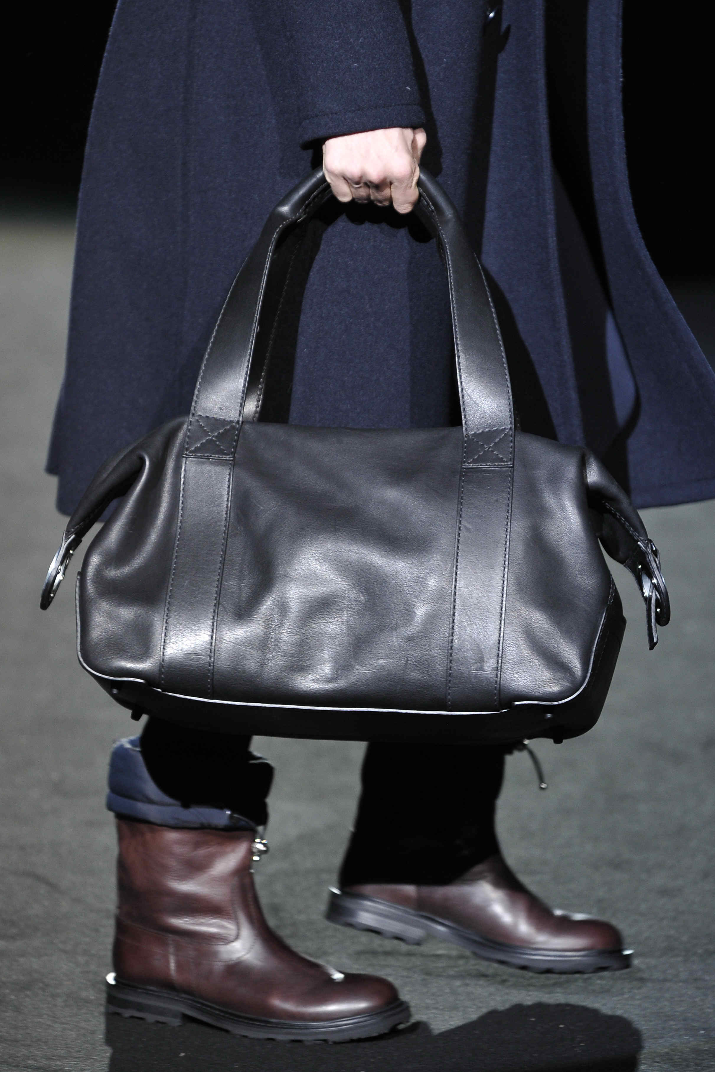 Dirk Bikkembergs 2011ﶬbDƬ