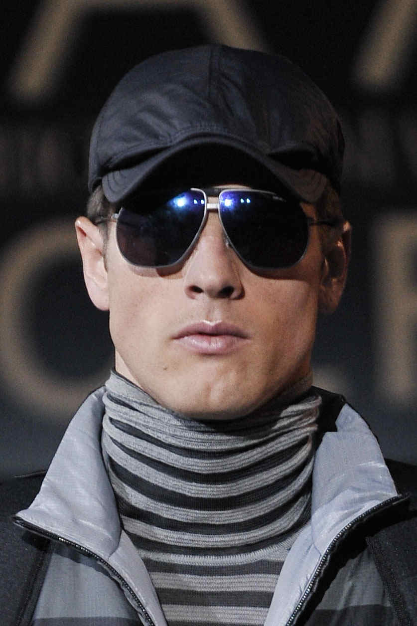 Emporio Armani 2011ﶬbDƬ
