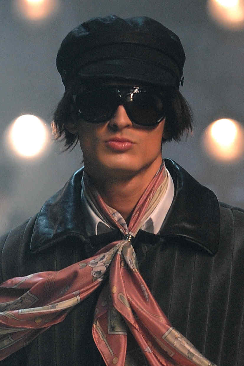 John Galliano 2011ﶬbDƬ