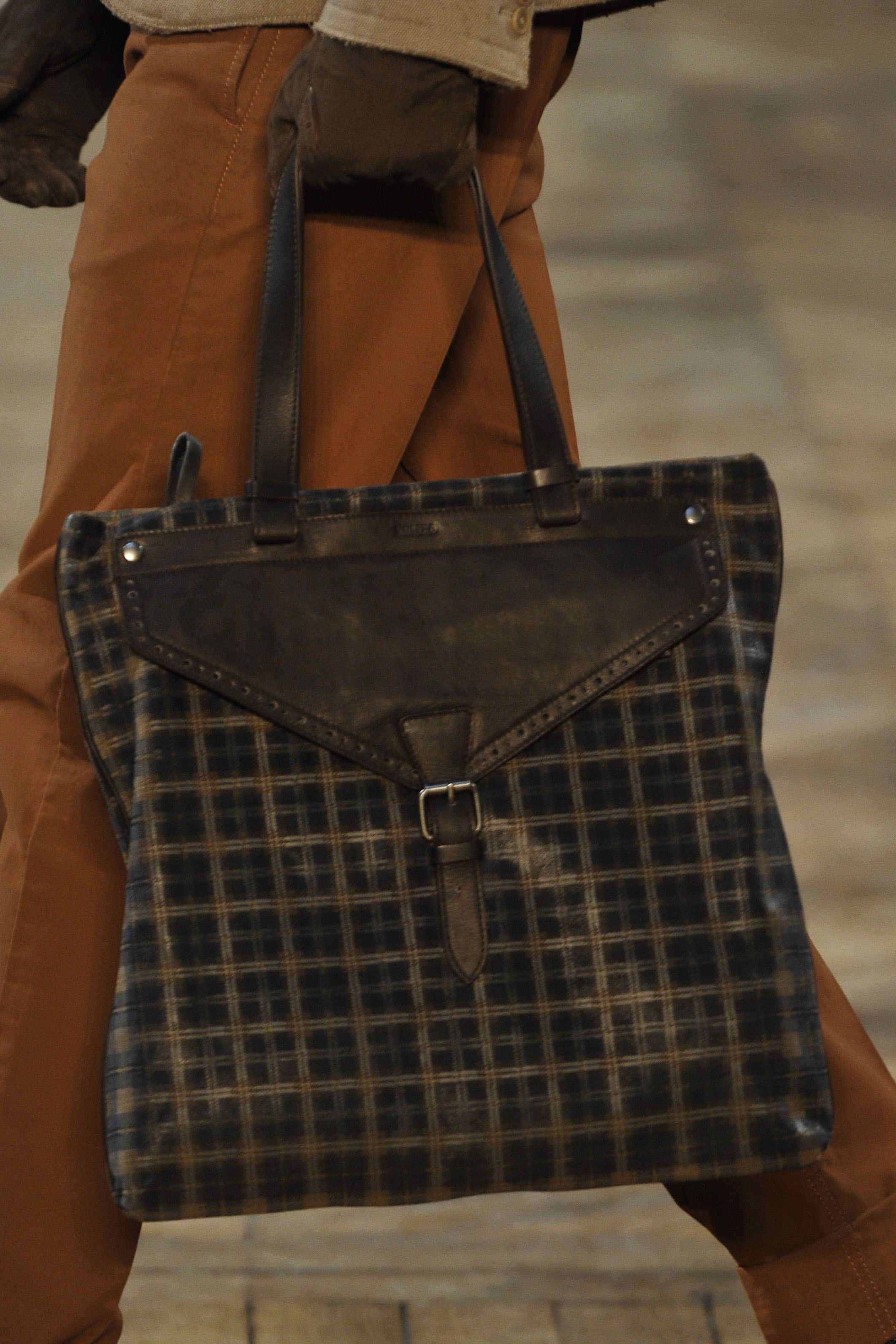 Kenzo 2011ﶬbDƬ