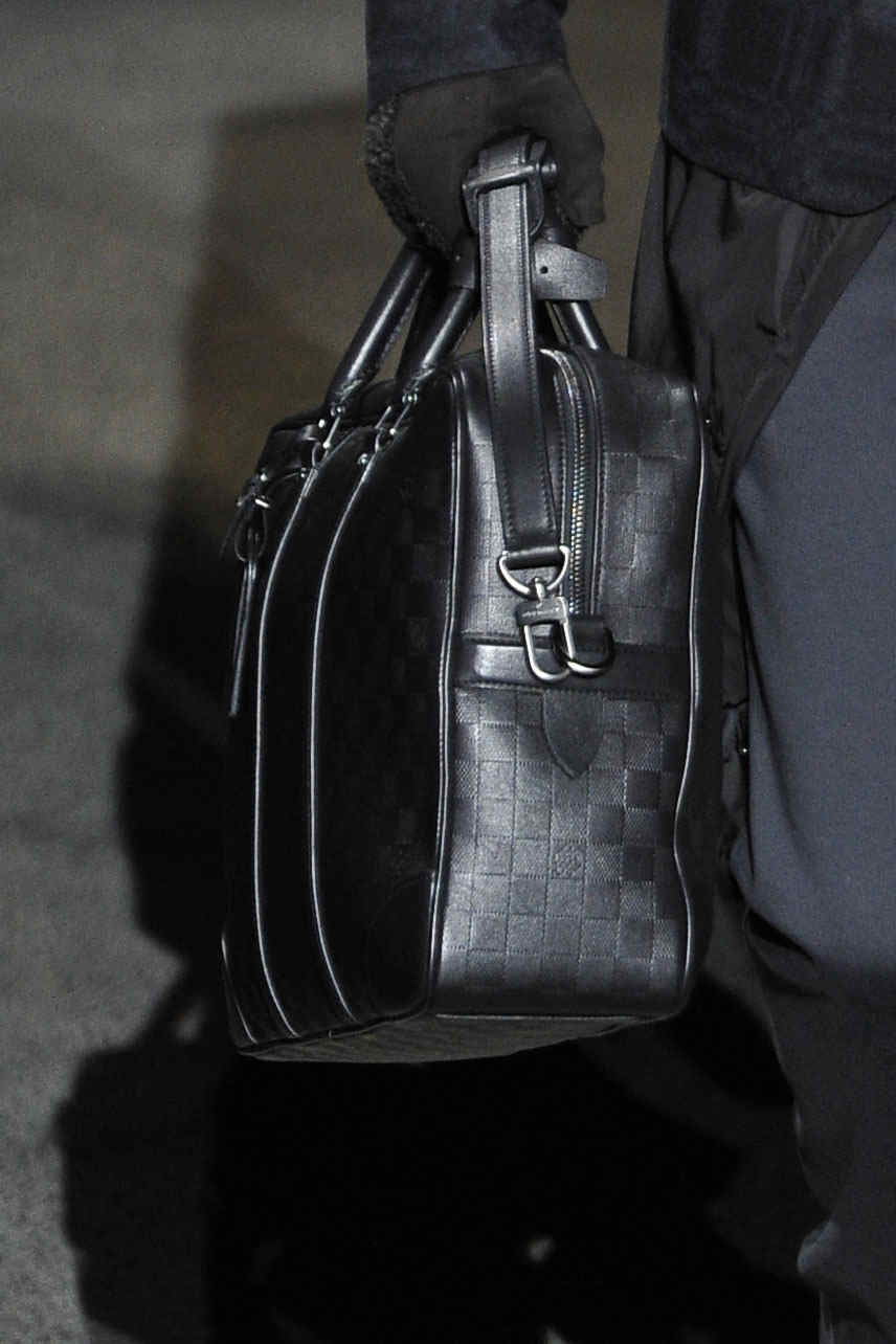 Louis Vuitton 2011ﶬbDƬ