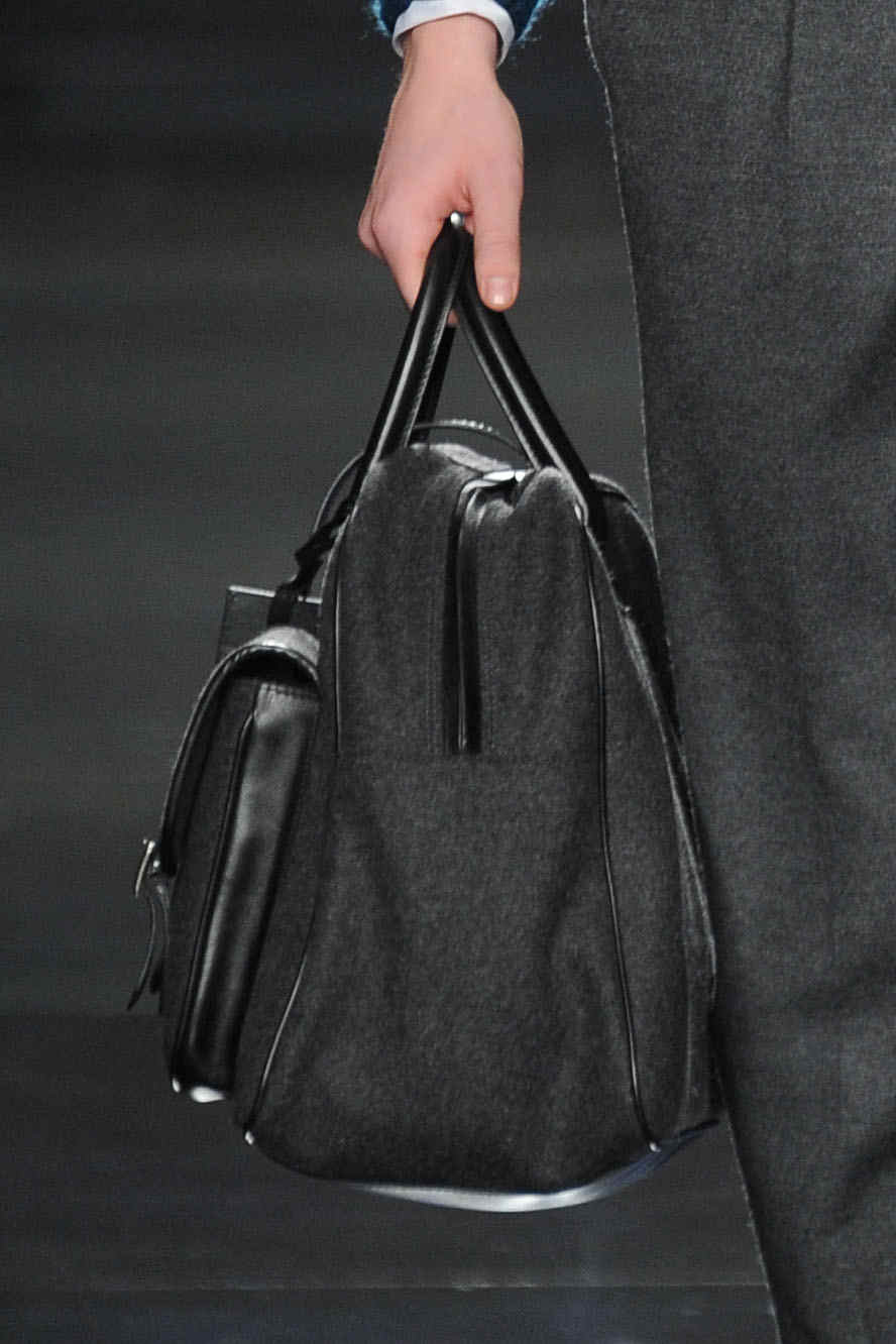 Z Zegna 2011ﶬbDƬ