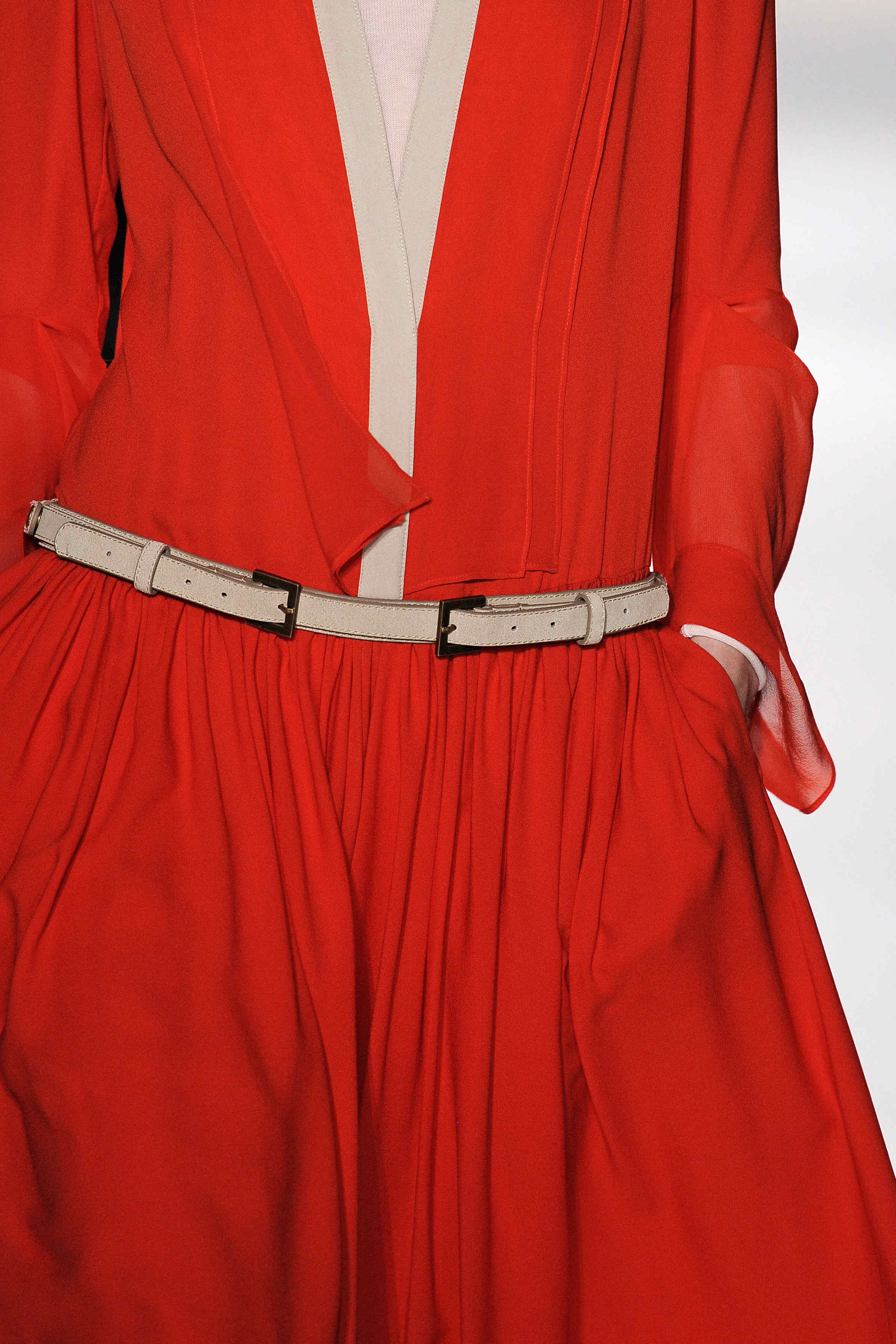BCBG Max Azria 2011ﶬŮʿDƬ