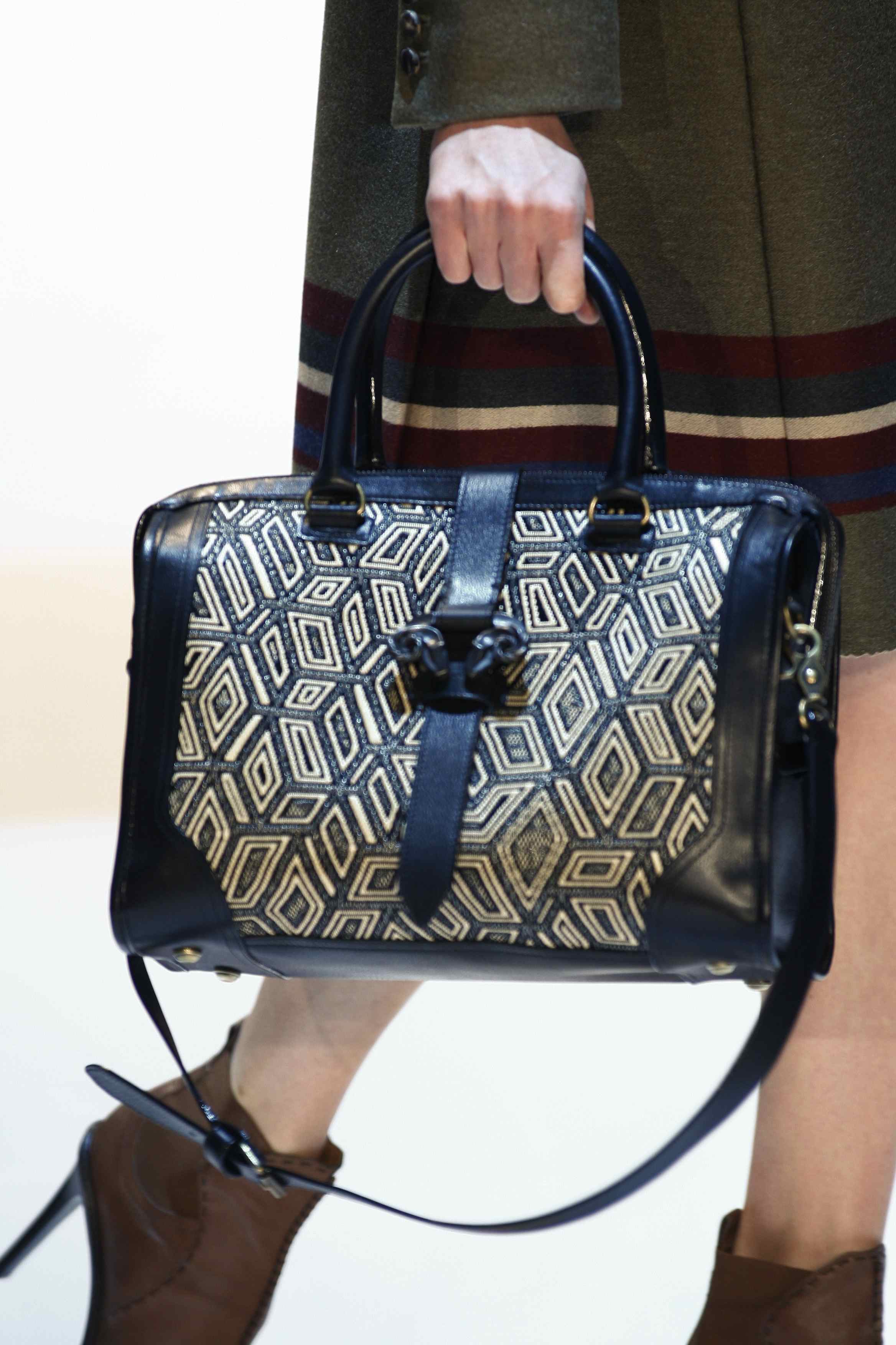 Derek Lam 2011ﶬŮʿDƬ